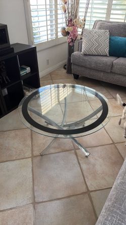 Coffee table round  glass