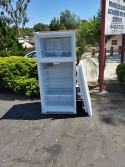 Curb alert Free fridge,