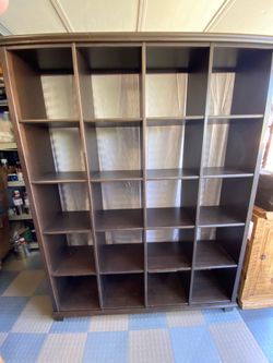 Display Shelf / Room Divider