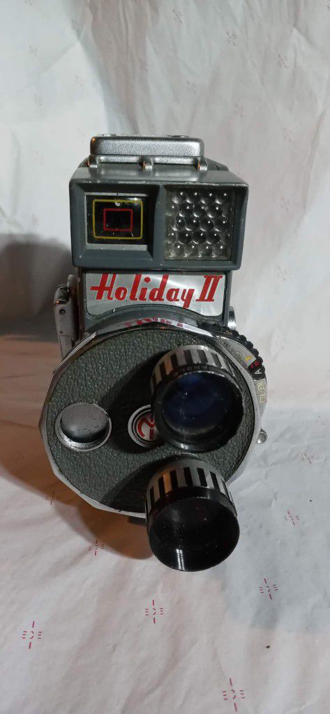 Mansfield Holiday II 8mm Film Camera *Vintage~ Retro~MCM*