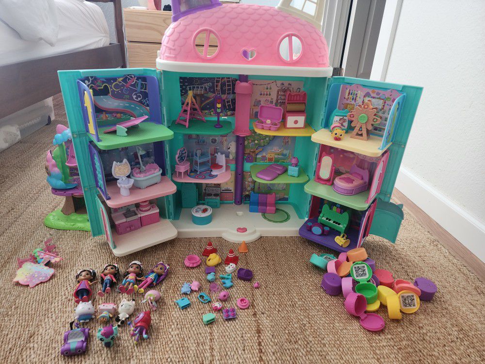 Complete Gabby's Dollhouse 