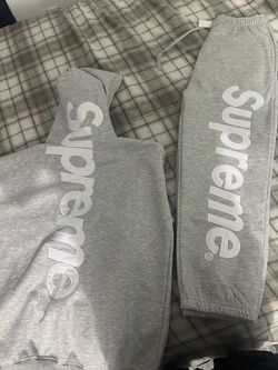 Grey supreme sets