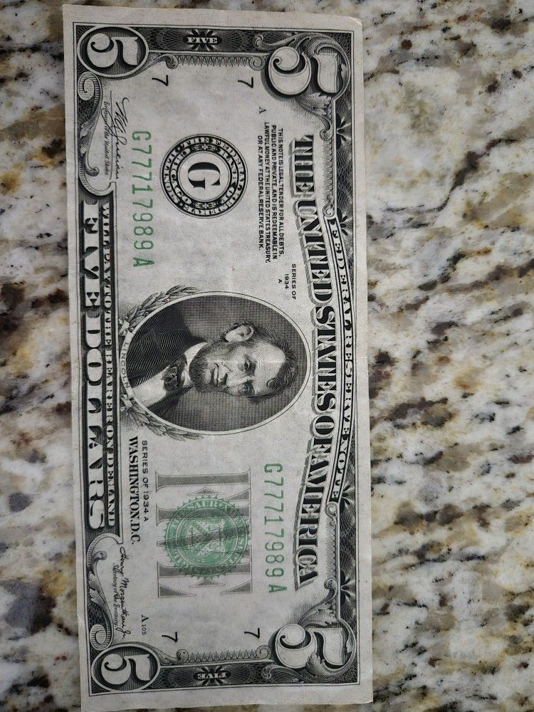1934-A $5 Dollar Bill Federal Reserve Note Chicago
