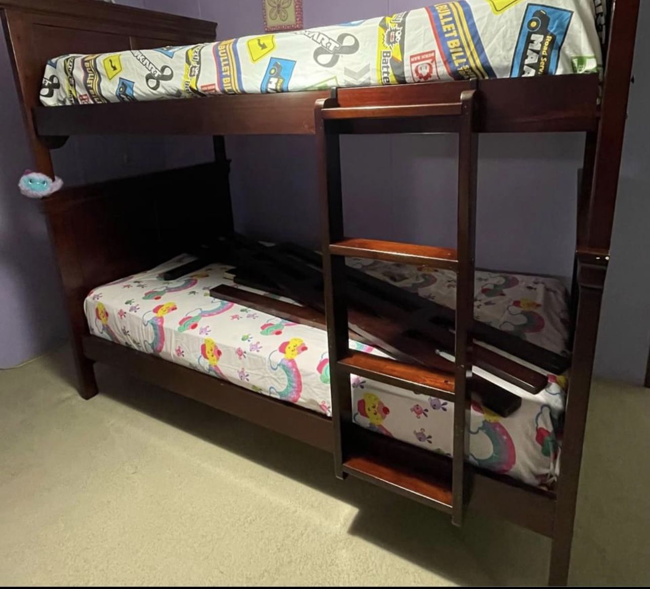 Twin  Over Twin  Bunk Bed With Ladder