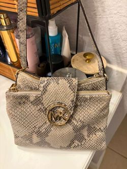 Michael Kors Small Crossbody Bag