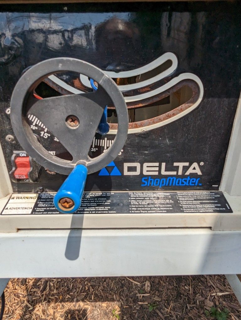 Delta Table Top Saw With Attached Stand