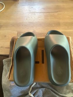 Adidas Yeezy Slide Slate Teal size 9 men
