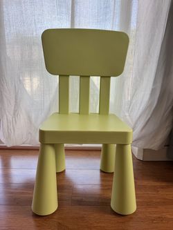 IKEA MAMMUT children’s chair