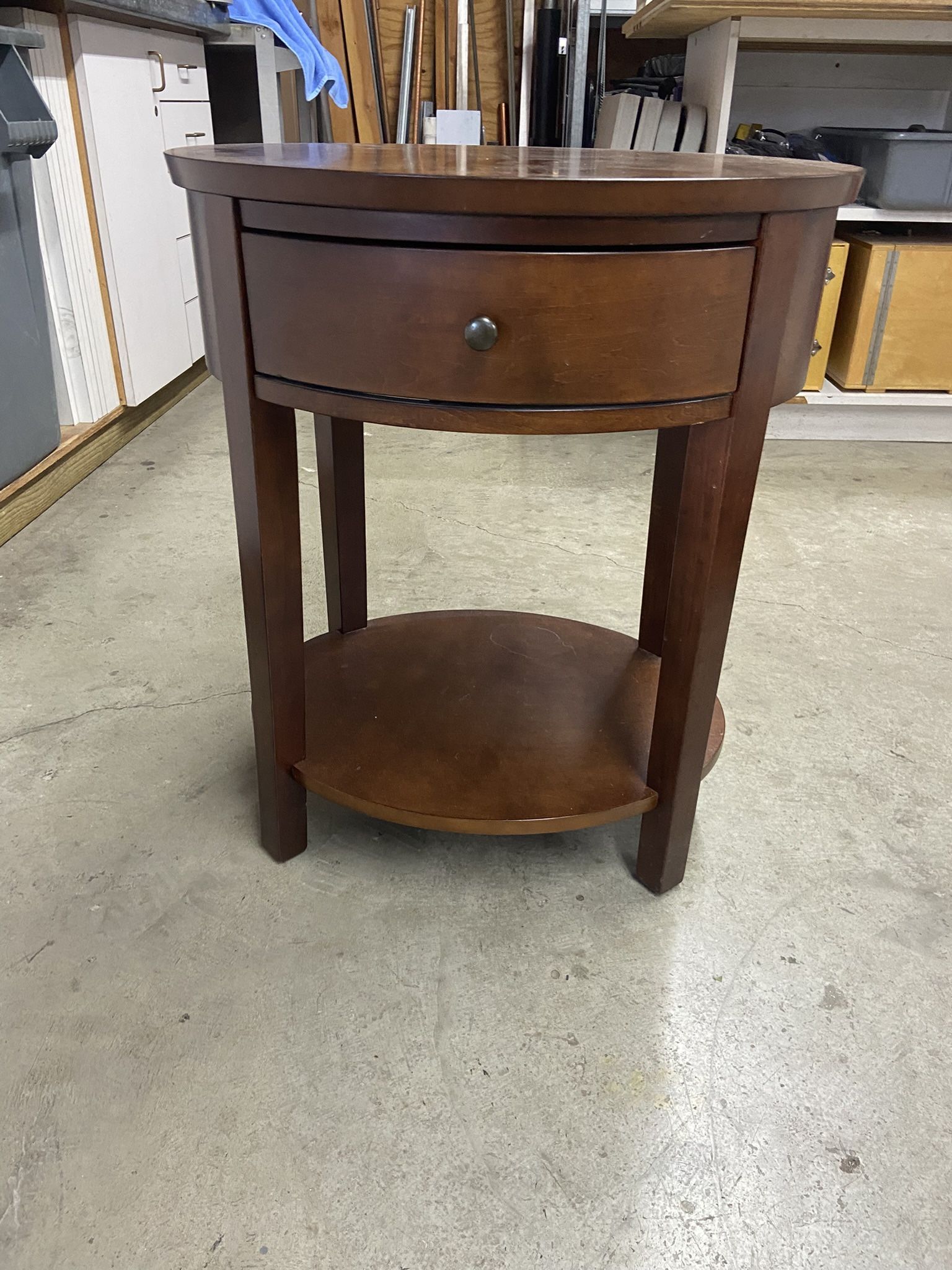 End Table/nightstand