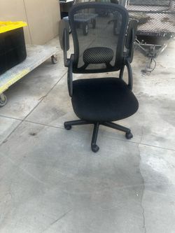 Adjustable office chair