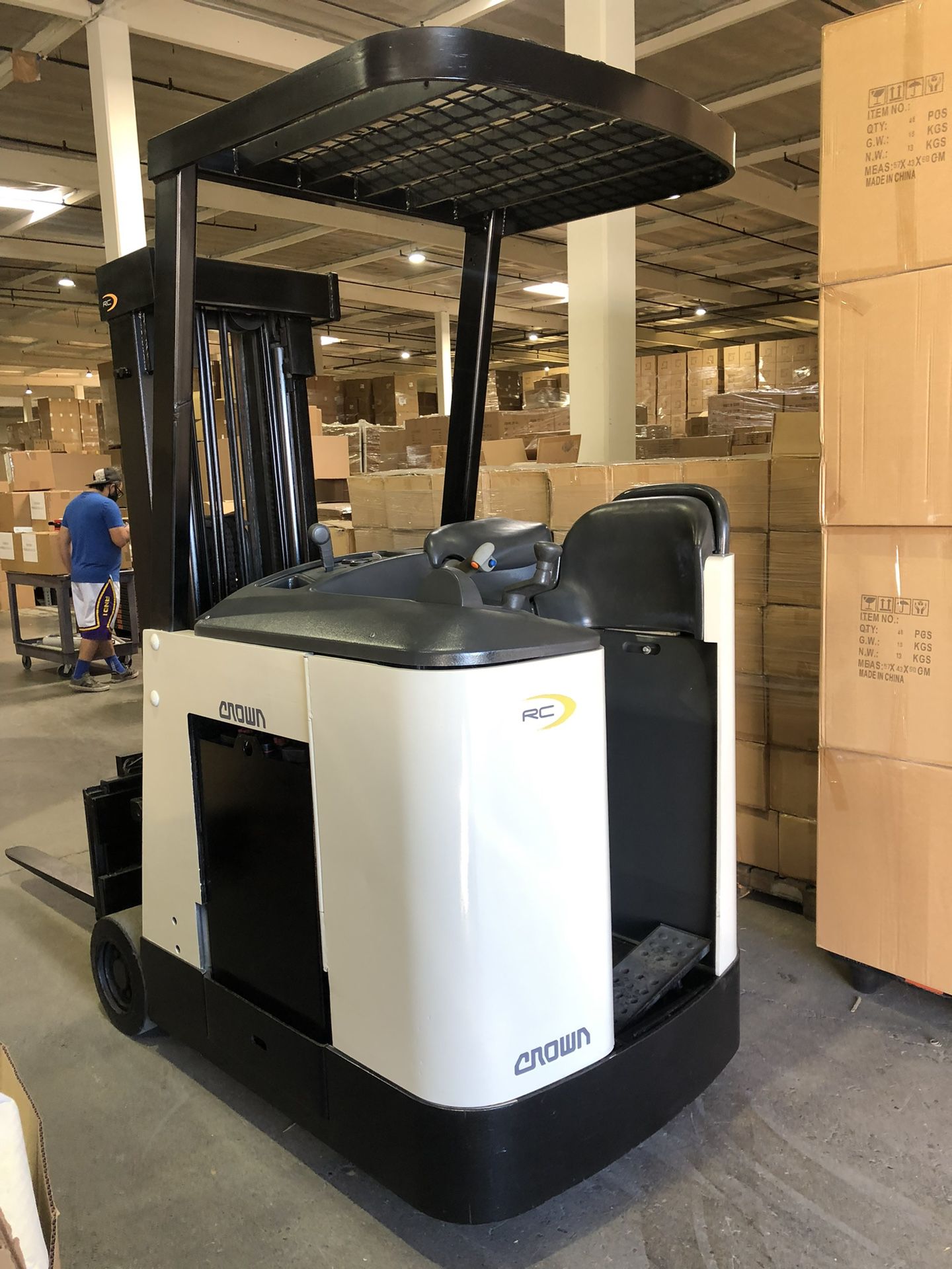 Forklift Electric Crown 