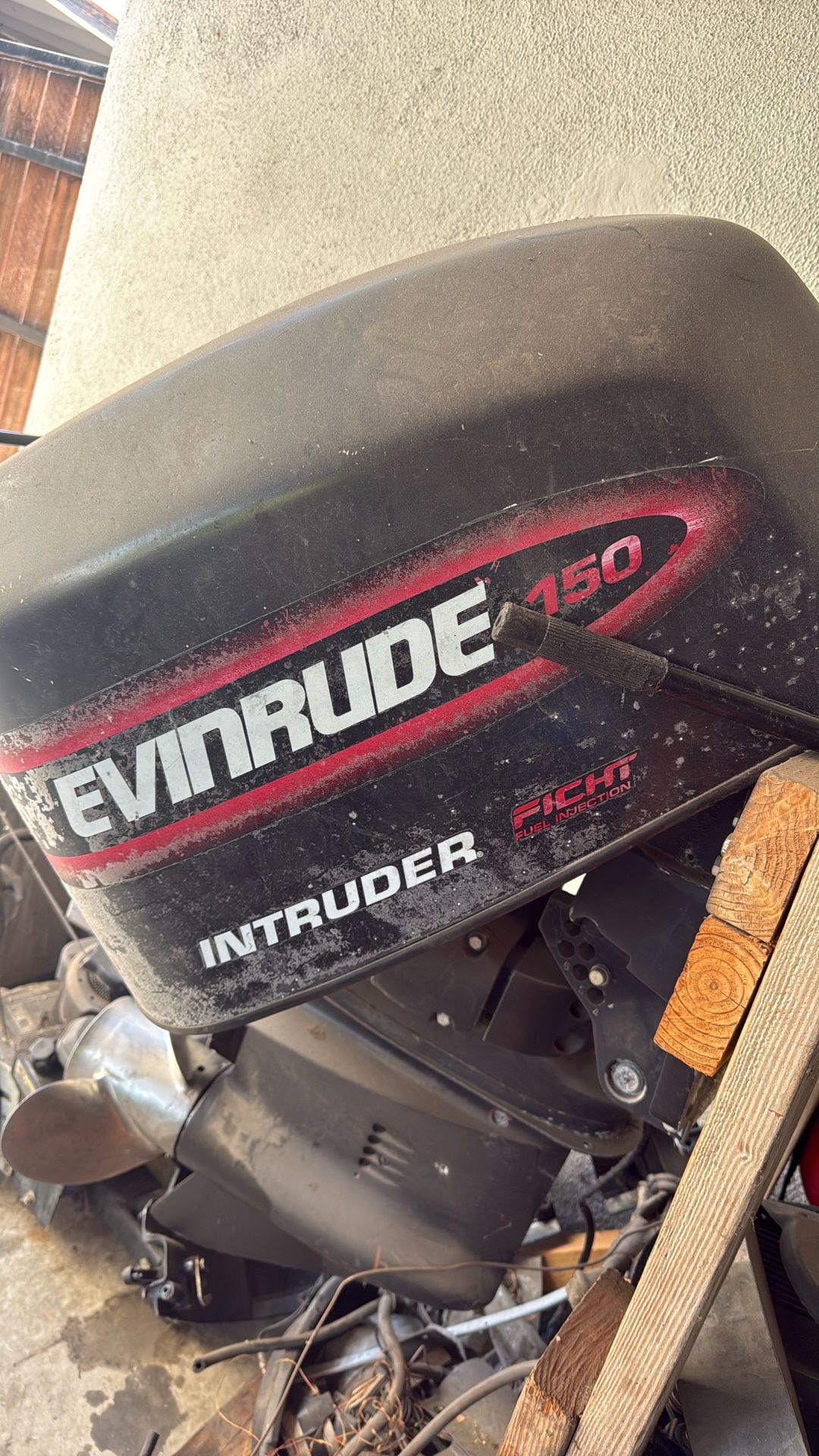 1998 Evinrude Intruder fitch