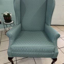 Stunning Sea Foam Green/Mint Green Wingback Armchair In Excellent Condition Normal Wear Well Taken Care With Included Arm Rest Covers 100% Washable