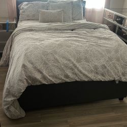 Dark Grey Full Size Bed With Twin Size Trundle 