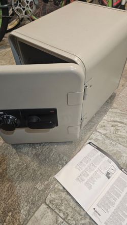 Sentry brand fireproof safe