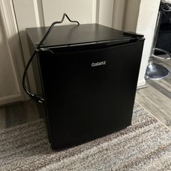 Mini Fridge Works Great