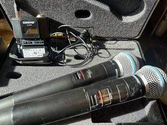 Shure microphones and wireless transmitter with charger