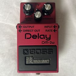 Boss DM-2W Waza Craft Delay Pedal 