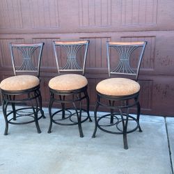 Set Of 3 Counter Height Stools