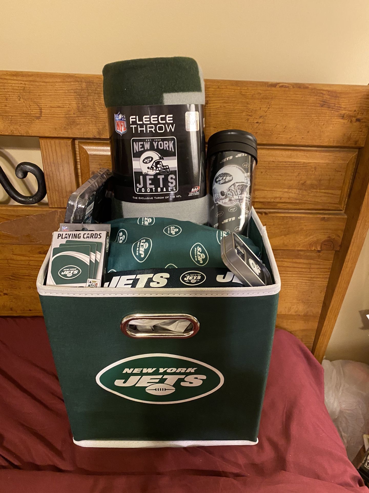 New York Jets NFL Bucket