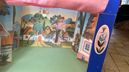Children's string puppet Theatre