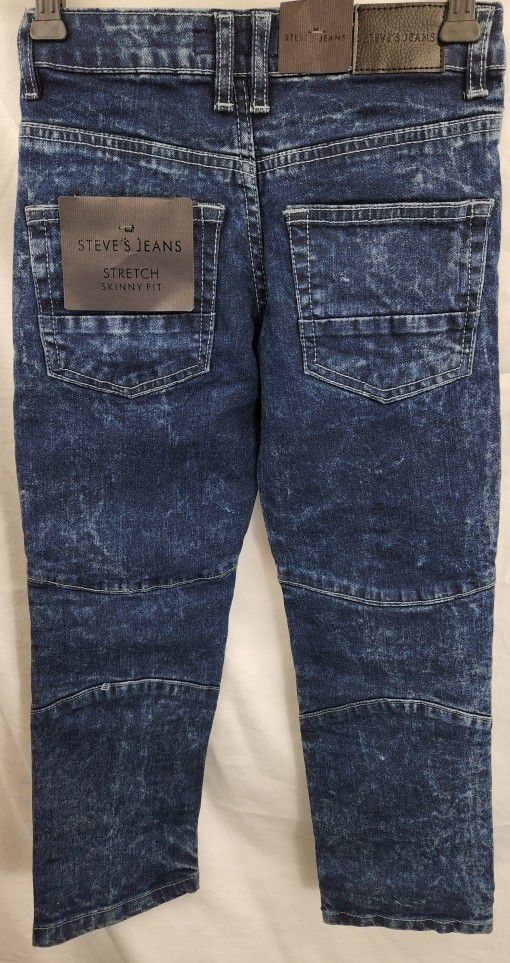 Steve's Jeans.  Boys Size (6)