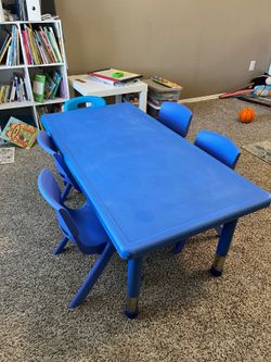 Daycare preschool table and chairs