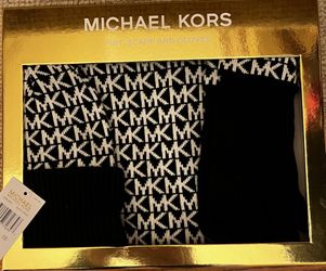 MICHAEL MICHAEL KORS Women's Embellished Cuff Beanie & Scarf Set 