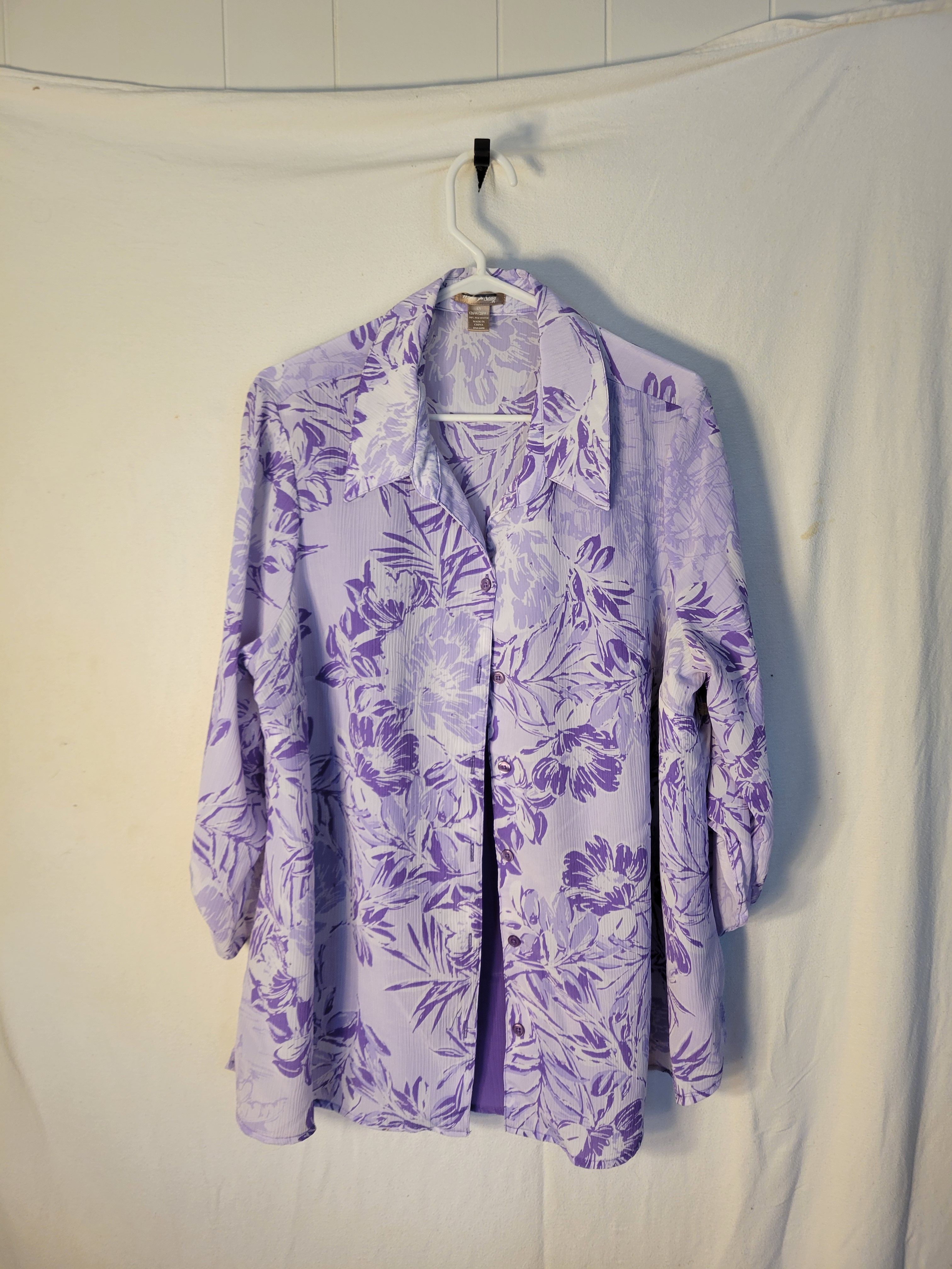 Women's Size 4X White Stag Button Down Blouse - ITEM #1692