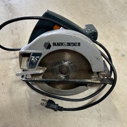 Black & Decker circular saw