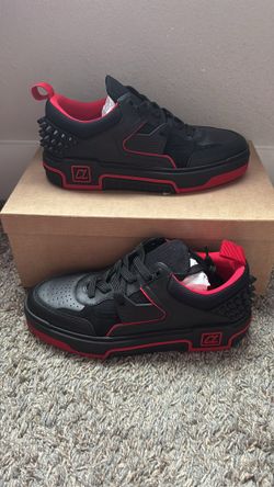 CHRISTIAN LOUBOUTIN Astroloubi Leather Black Sneakers New Size EU 43 US 10