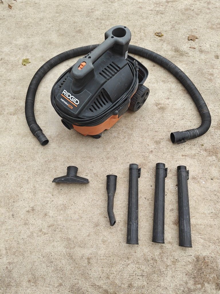 Ridgid Vacuum