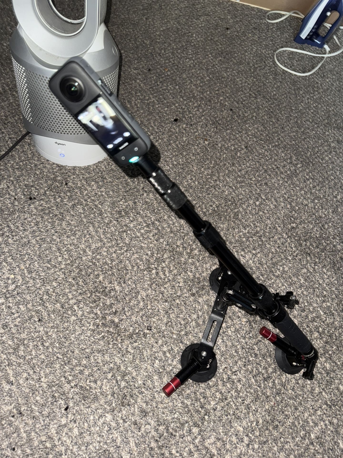 Insta 360 x3 & Neewer Car Mount