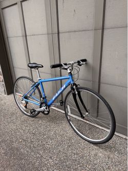 Fuji absolute 2.0 - excellent condition bike