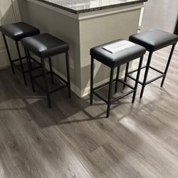 Bar Stools (25 Inch Height)