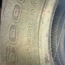 4 Tires 4 Sale/ 4 Gomas/ P245/65R17