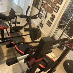 Exercise Bench, Legs Press And All Body Brand New W Extra (2)bench Barbell With a 110 Pounds, Brande New, Extra Device For dios And Rowing W Bends 