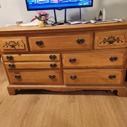 Free Dresser