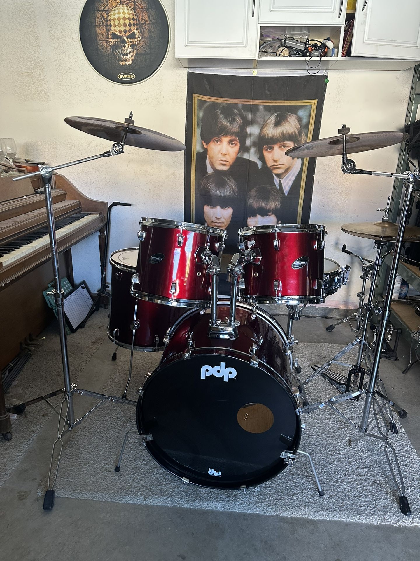 Ludwig CS Combo / Full Drum Set / With Hardware And Cymbal Included!