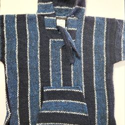 Boys Poncho Size: 8