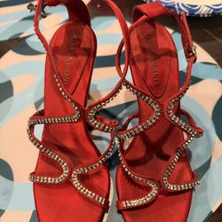 Gianni Bini Red Color High heels Shoes M 6 In Half Size 