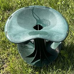 Plastic Yard Item:Seat-$10-No Holds Or Spam