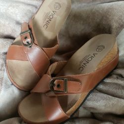 Vionic Orthaheel Mallorca Tan Wedge Cork Leather Sandals Size 7/37