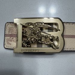 Reversible Burberry Belt