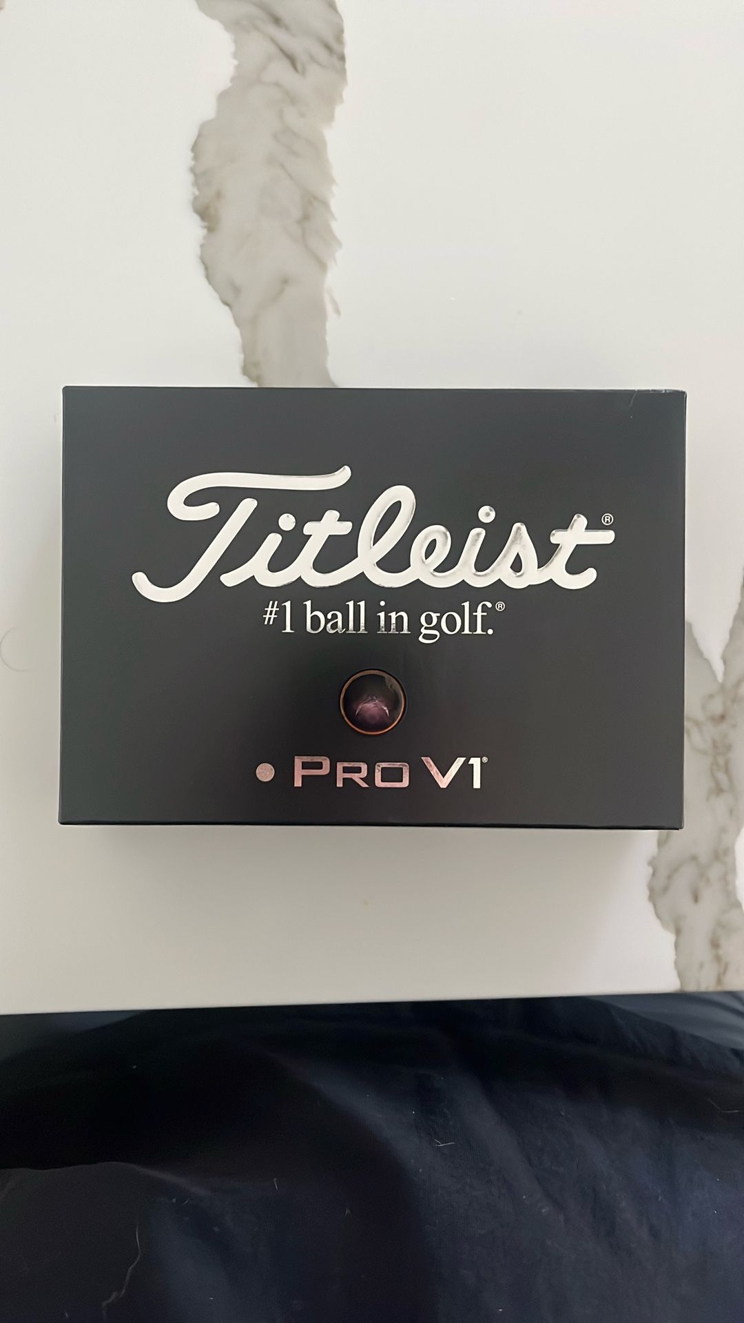 2025 Left Dot Pro V1 Tour Issue Lower Flight And Spin Golf Ball