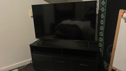 Sampson 50 inch TV