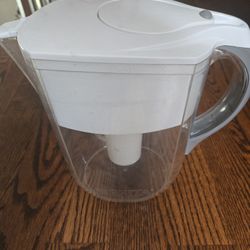 BRITA Filtration Water Pitcher 