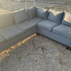 COUCH SECTIONAL 