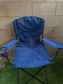 Bass Pro Folding Chair set of 2