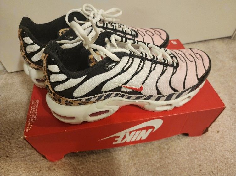 Nike Vapor Max Size 9.5